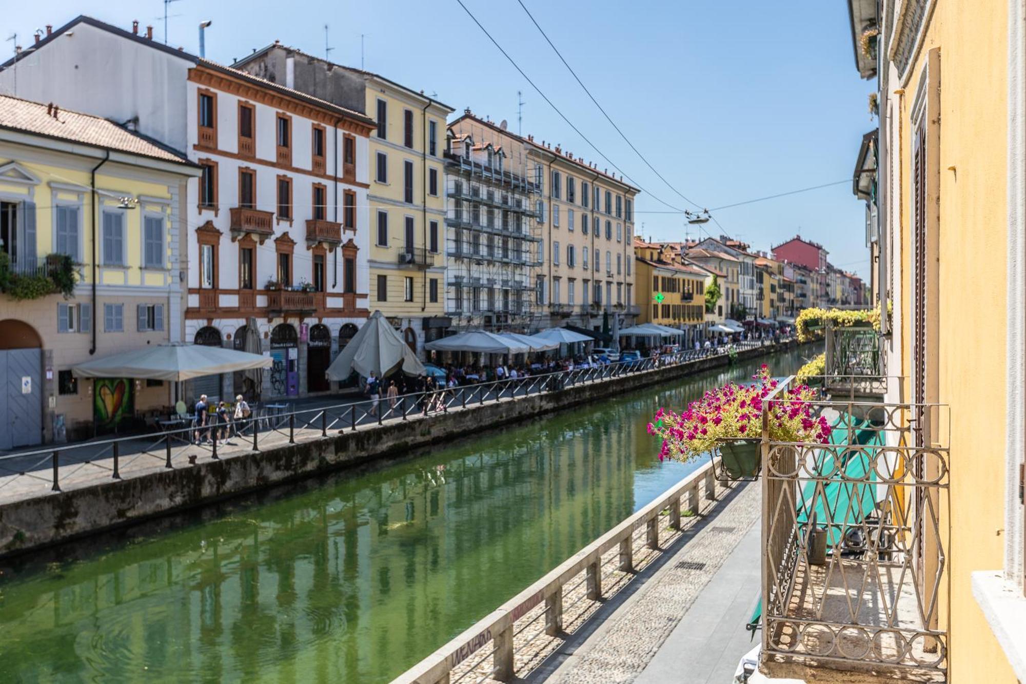 Milan Stay - Alzaia Naviglio Grande Номер фото